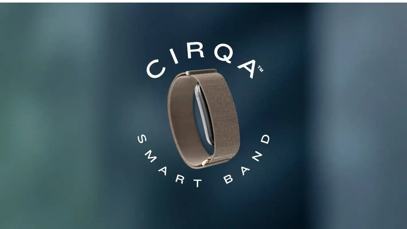 Garmin Cirqa™ okoskarkötő promóciós videó borítóképe, prémium dizájnnal és Smart Band felirattal.
