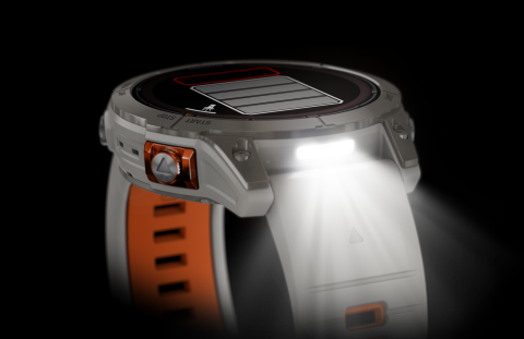 fēnix 7 Pro - Sapphire Solar Edition
Titanium with Fog Gray/Ember Orange Band