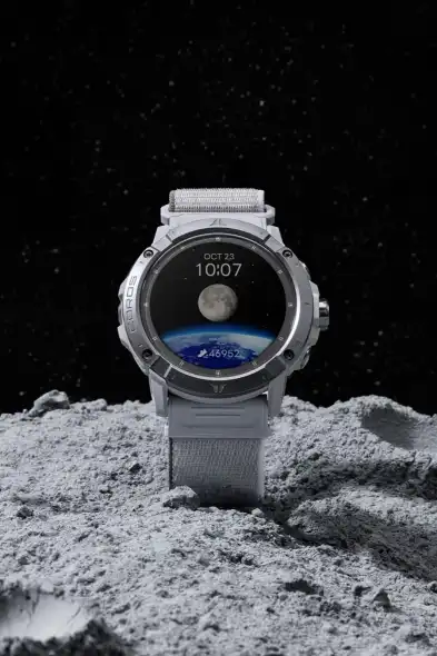 COROS VERTIX 2S Moon sz&iacute;nű outdoor sport&oacute;ra